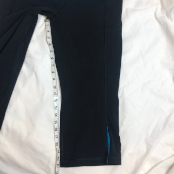 Lululemon Crops - Picture 6 of 10
